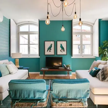 Apartment Whome Colorful Portuguese-style In Chiado *